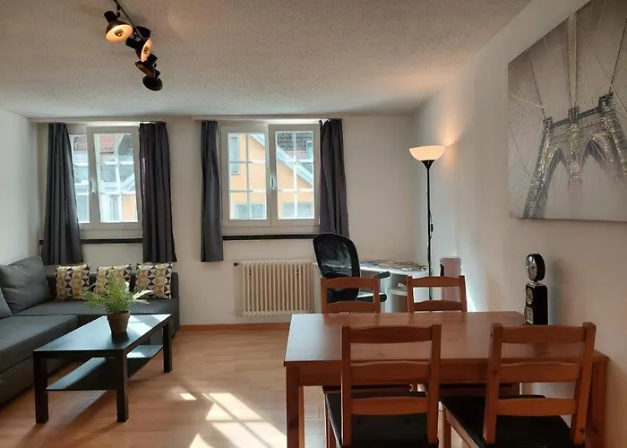 Global Citizen 5 アパート *